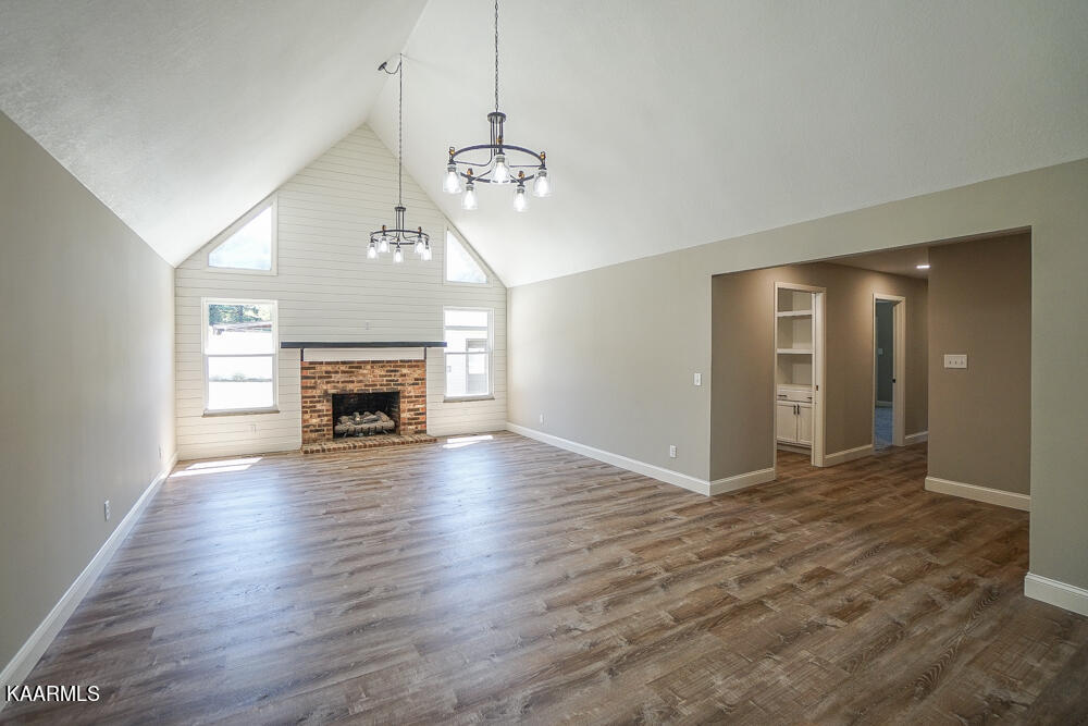 1247 Topside Road Louisville, TN 37777 - Photo 10 of 43 DSC04662