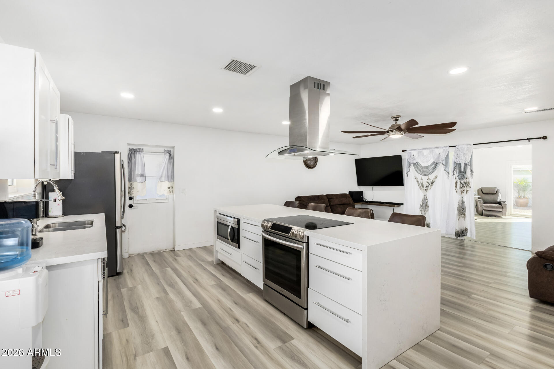 1561 West 5th Street Mesa, AZ 85201 - Photo 9 of 27 12 - 5TH