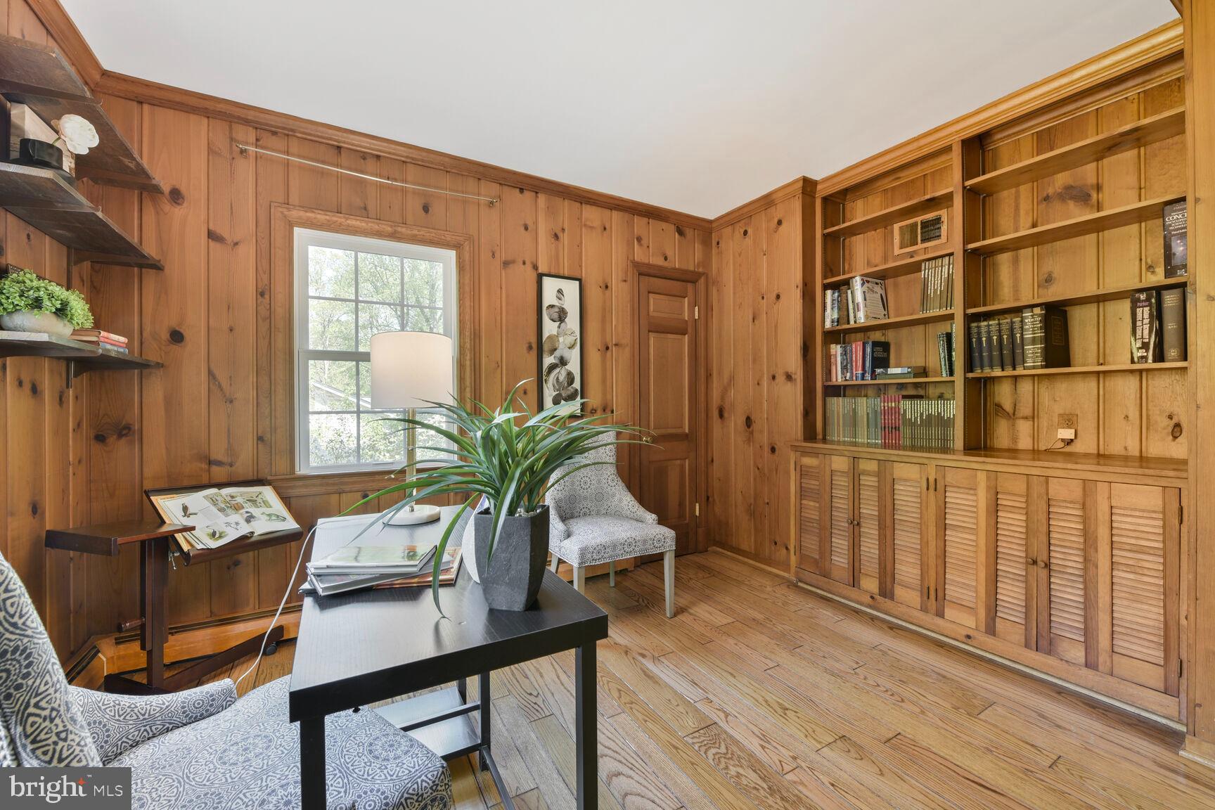 9111 Hamilton Drive Fairfax, VA 22031 - Photo 23 of 63 a dining room with furniture and wooden floor