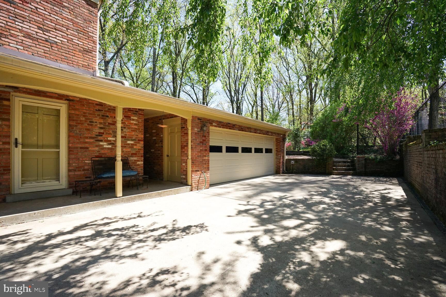 9111 Hamilton Drive Fairfax, VA 22031 - Photo 46 of 63 2 car garage side loading