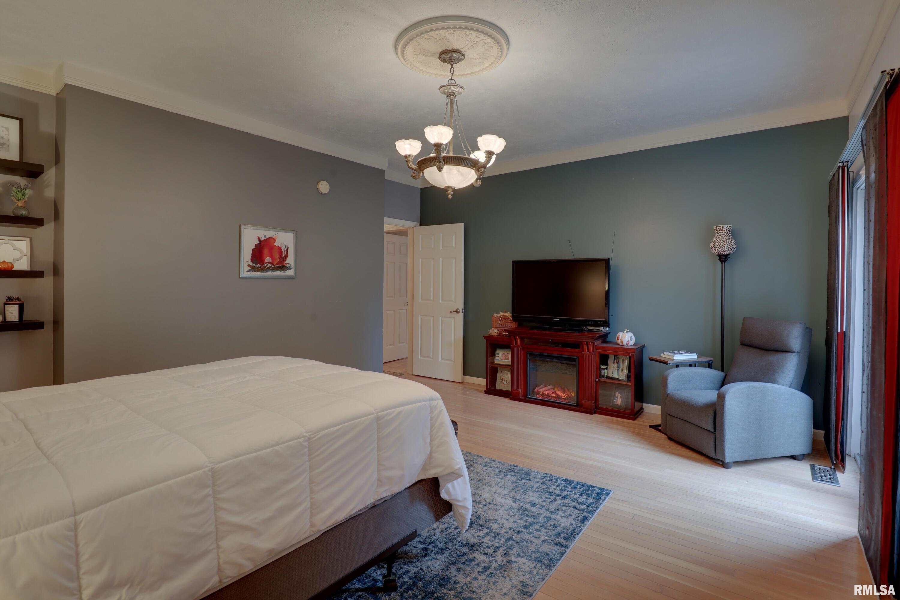 620 Birdie Lane Quincy, IL 62305 - Photo 7 of 16