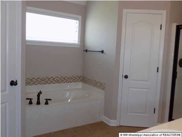 335 Vaiden Ridge South Hernando, MS 38632 - Photo 16 of 27 Additional Photo