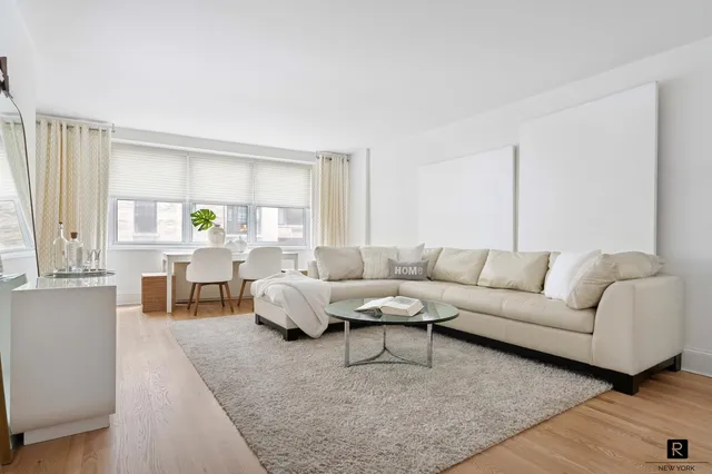$749,000 | 433 East 56th Street, Unit 6B | Sutton Place