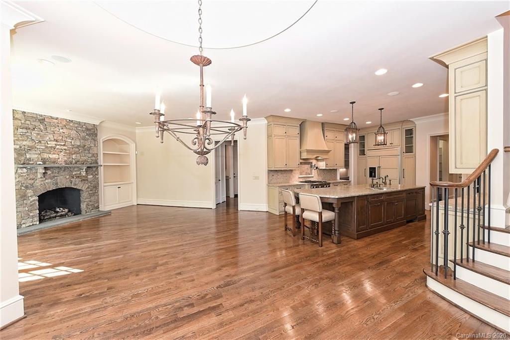 2600 Tanglewood Lane Charlotte, NC 28211 - Photo 14 of 48 Gallery Image 14