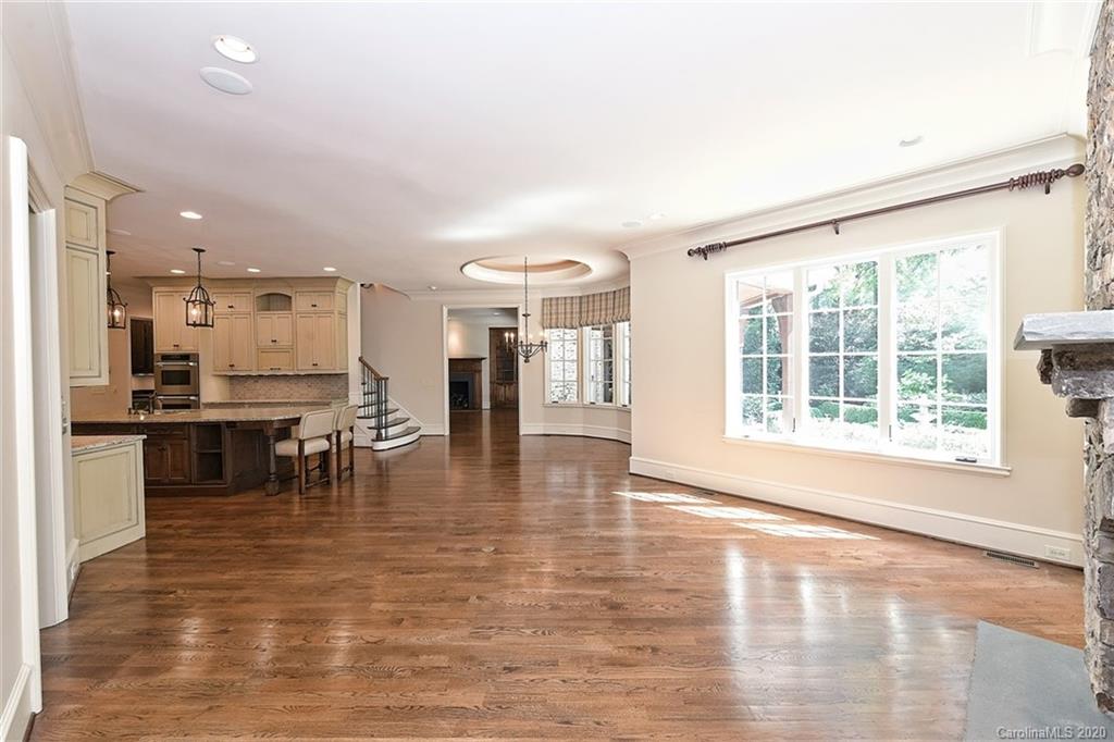 2600 Tanglewood Lane Charlotte, NC 28211 - Photo 22 of 48 Gallery Image 22