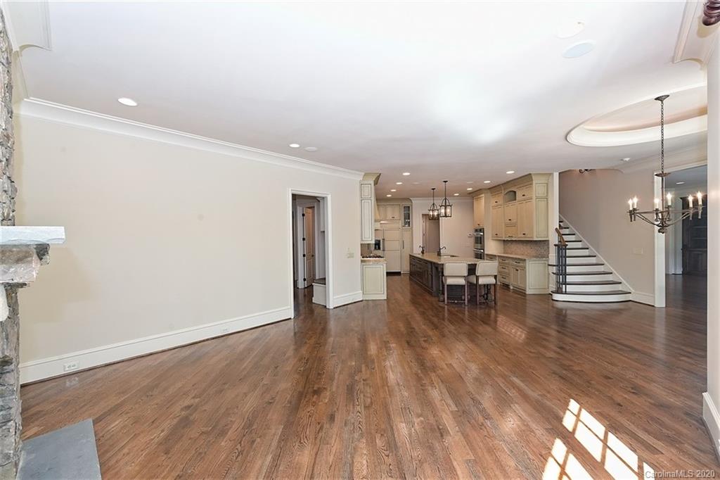 2600 Tanglewood Lane Charlotte, NC 28211 - Photo 23 of 48 Gallery Image 23