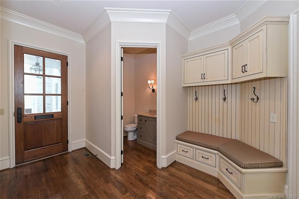 2600 Tanglewood Lane Charlotte, NC 28211 - Photo 24 of 48 Gallery Image 24