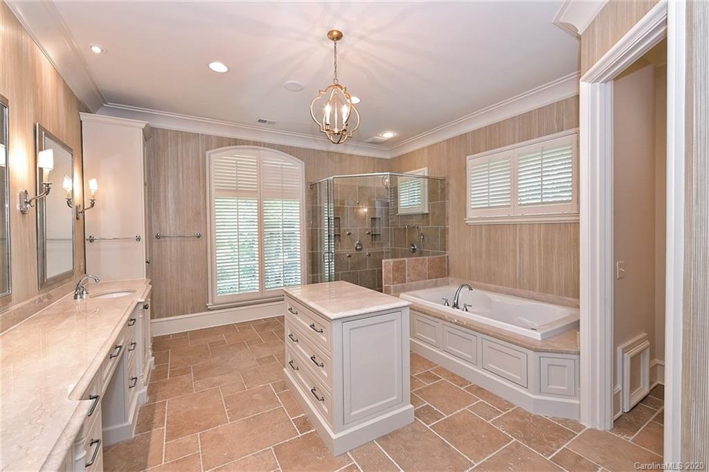 2600 Tanglewood Lane Charlotte, NC 28211 - Photo 31 of 48 Gallery Image 31