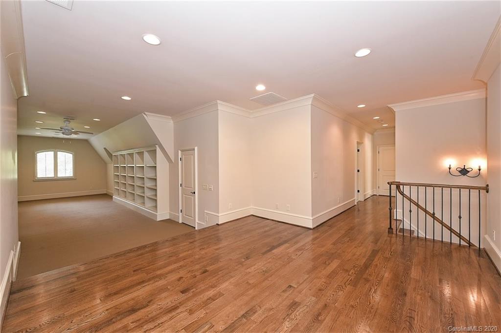 2600 Tanglewood Lane Charlotte, NC 28211 - Photo 33 of 48 Gallery Image 33