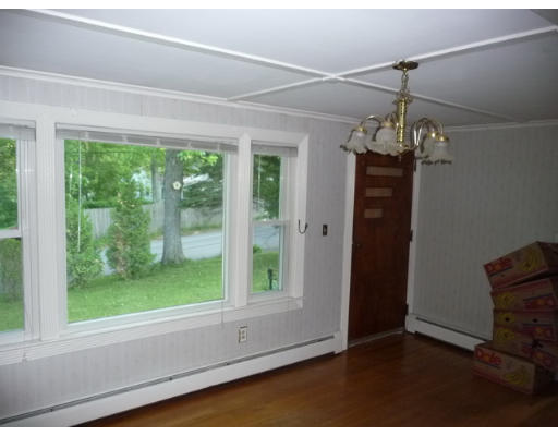 136 Smithville Road Spencer, MA 01562 - Photo 5 of 5 Gallery Image 5