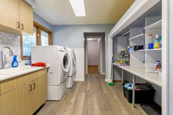 $434,900 | 1913 North Outagamie Street, Appleton, WI 54914