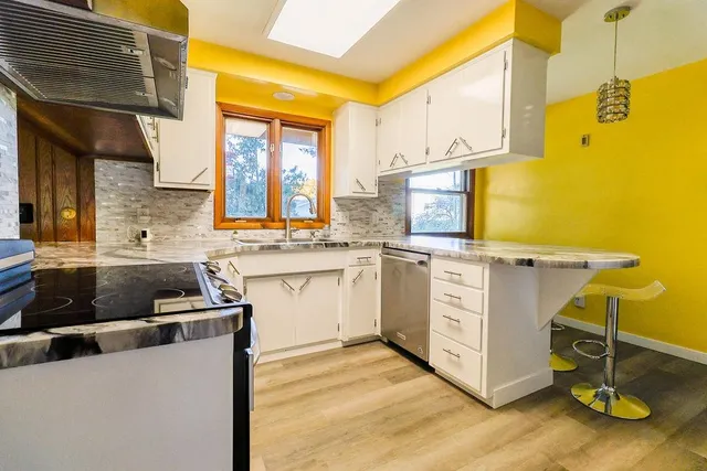 $475,000 | 1913 North Outagamie Street, Appleton, WI 54914