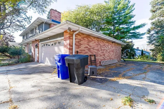 $475,000 | 1913 North Outagamie Street, Appleton, WI 54914