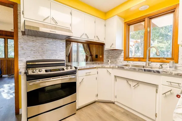 $465,233 | 1913 North Outagamie Street, Appleton, WI 54914