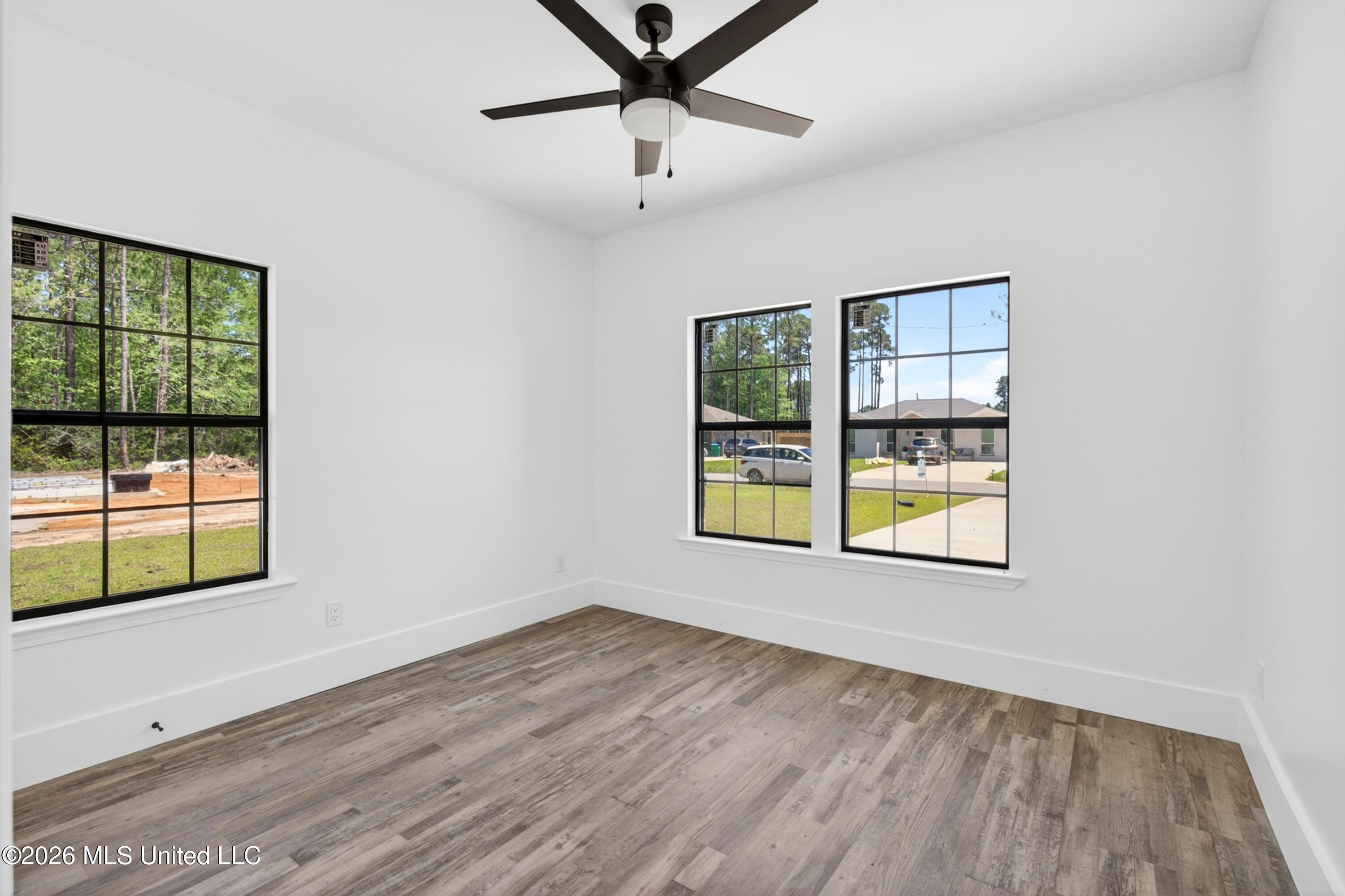 3415 Raintree Drive Gautier, MS 39553 - Photo 23 of 32 3411RaintreeDr.-23