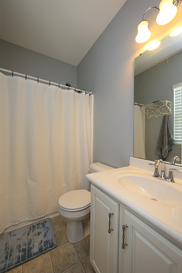 1525 Crafton Way Raleigh, NC 27607 - Photo 15 of 22 Bathroom