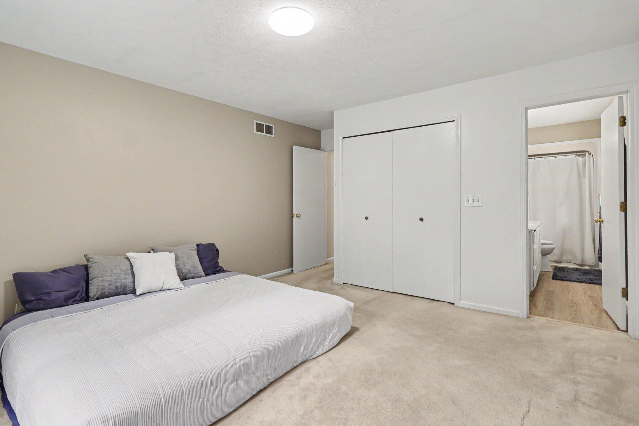 2985 West Kirby Road Battle Creek, MI 49017 - Photo 16 of 31 014_file_8007