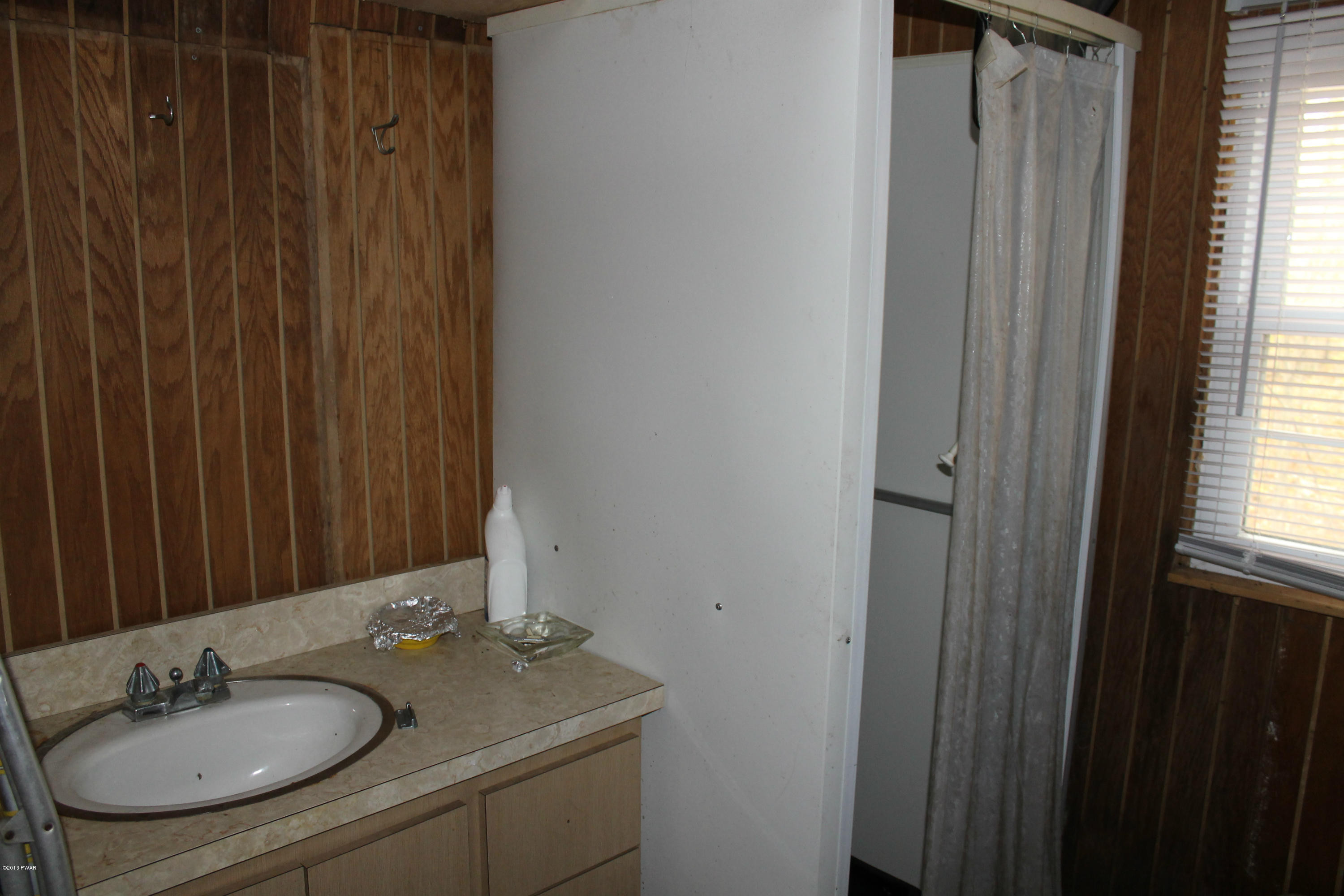 121 Outlet Road Dingmans Ferry, PA 18328 - Photo 17 of 19