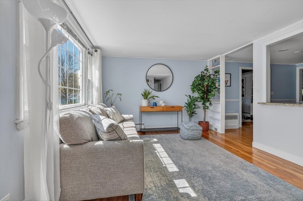 72 Ledgebrook Road Weymouth, MA 02190 - Photo 5 of 32 Gallery Image 5
