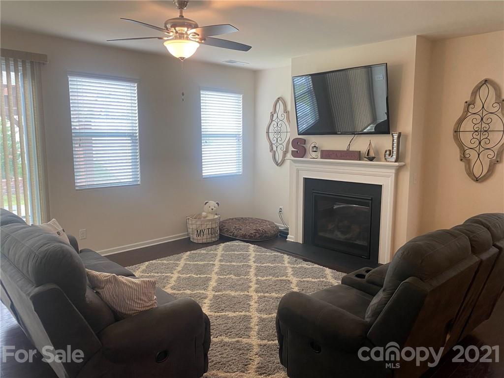 1691 Rutledge Hills Drive York, SC 29745 - Photo 10 of 24 Gallery Image 10
