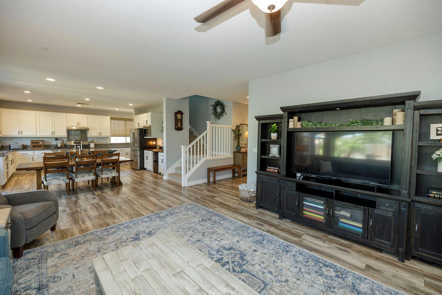 5224 Davina Way Keyes, CA 95328 - Photo 14 of 67