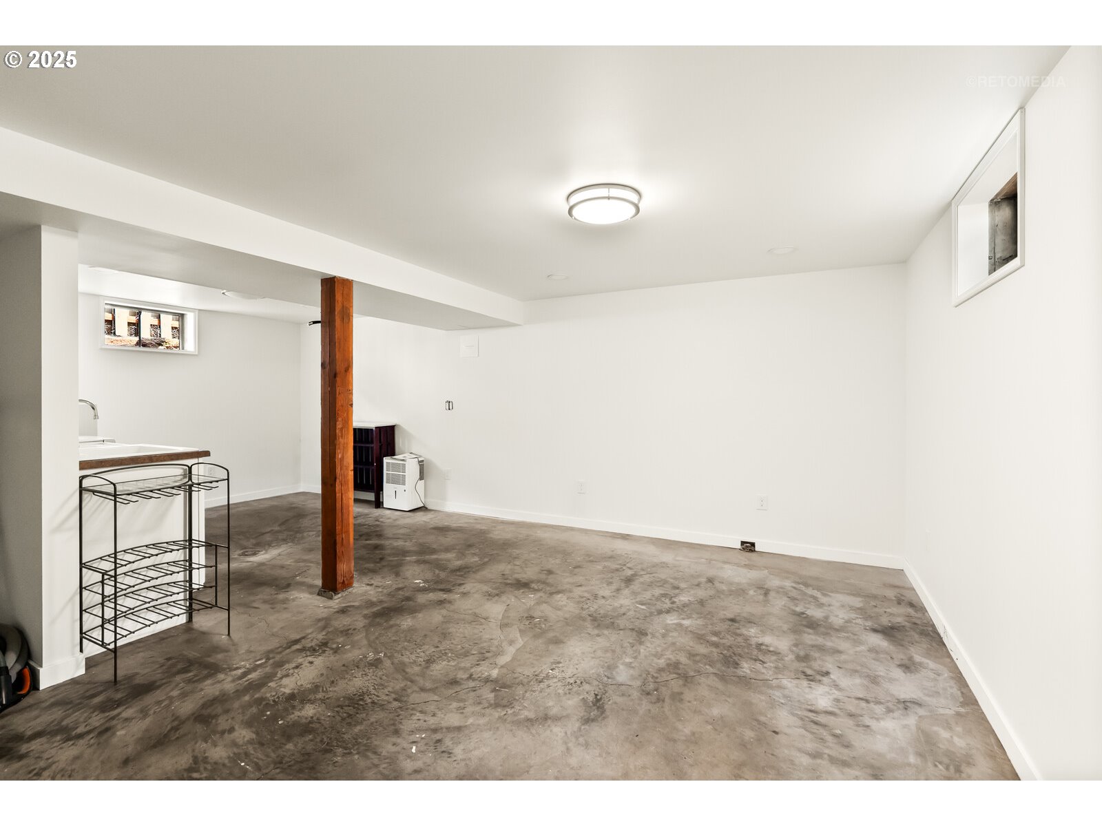 6731 Southwest 11th Drive Portland, OR 97219 - Photo 24 of 38