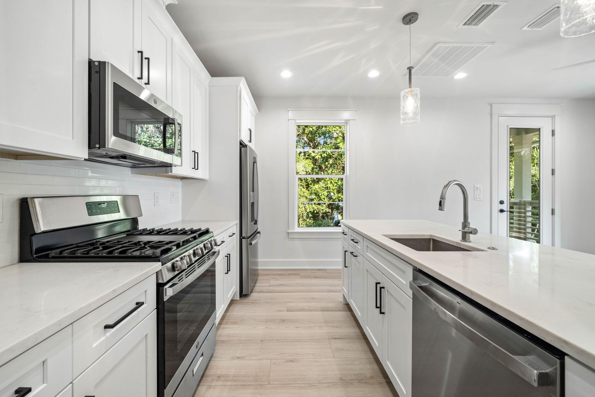 326 East Mitchell Avenue Point Washington, FL 32459 - Photo 61 of 70 69-web-or-mls-DSC06031