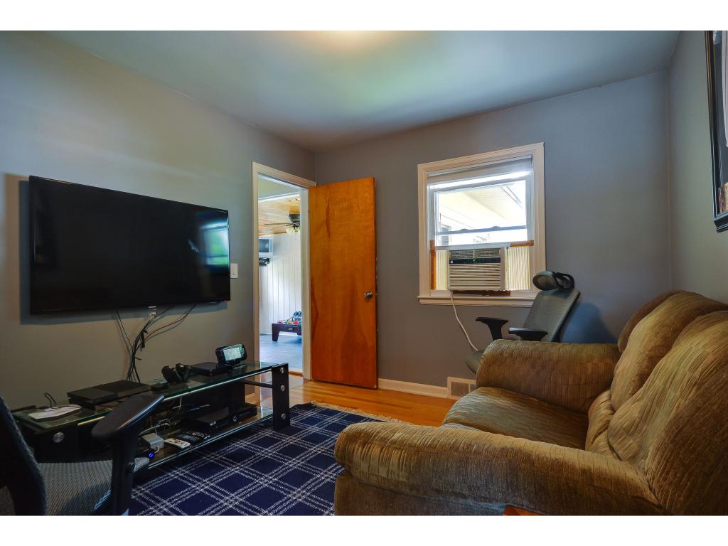 96 Shore Road Burlington, VT 05408 - Photo 15 of 35 Gallery Image 15