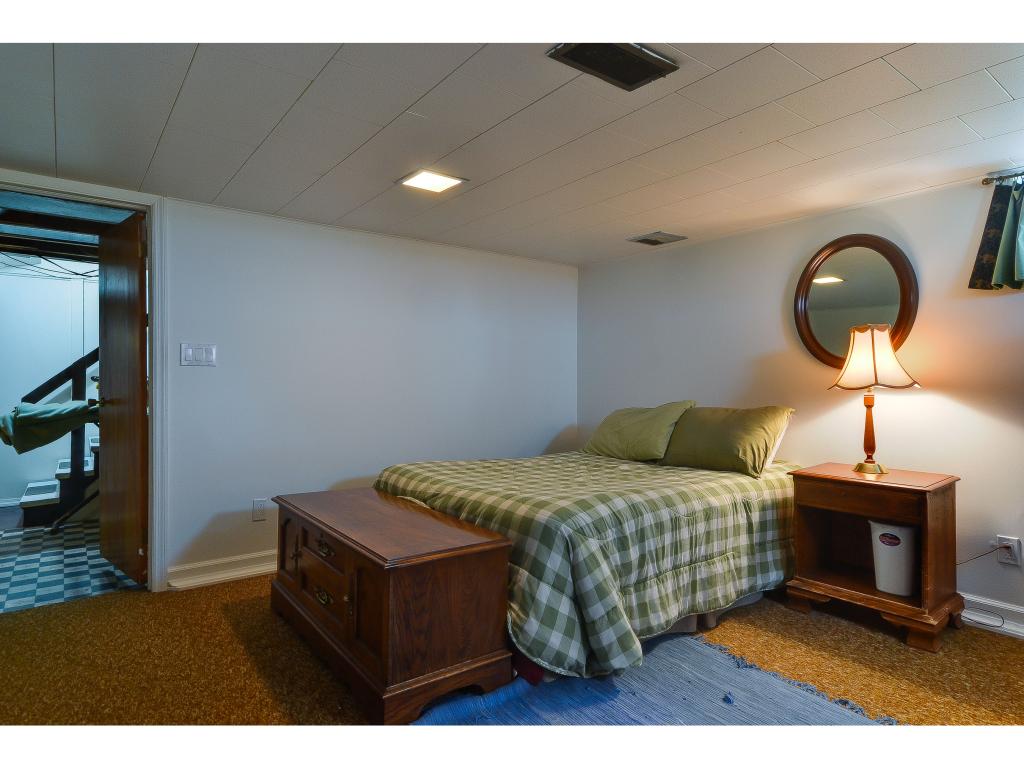 96 Shore Road Burlington, VT 05408 - Photo 19 of 35 Gallery Image 19