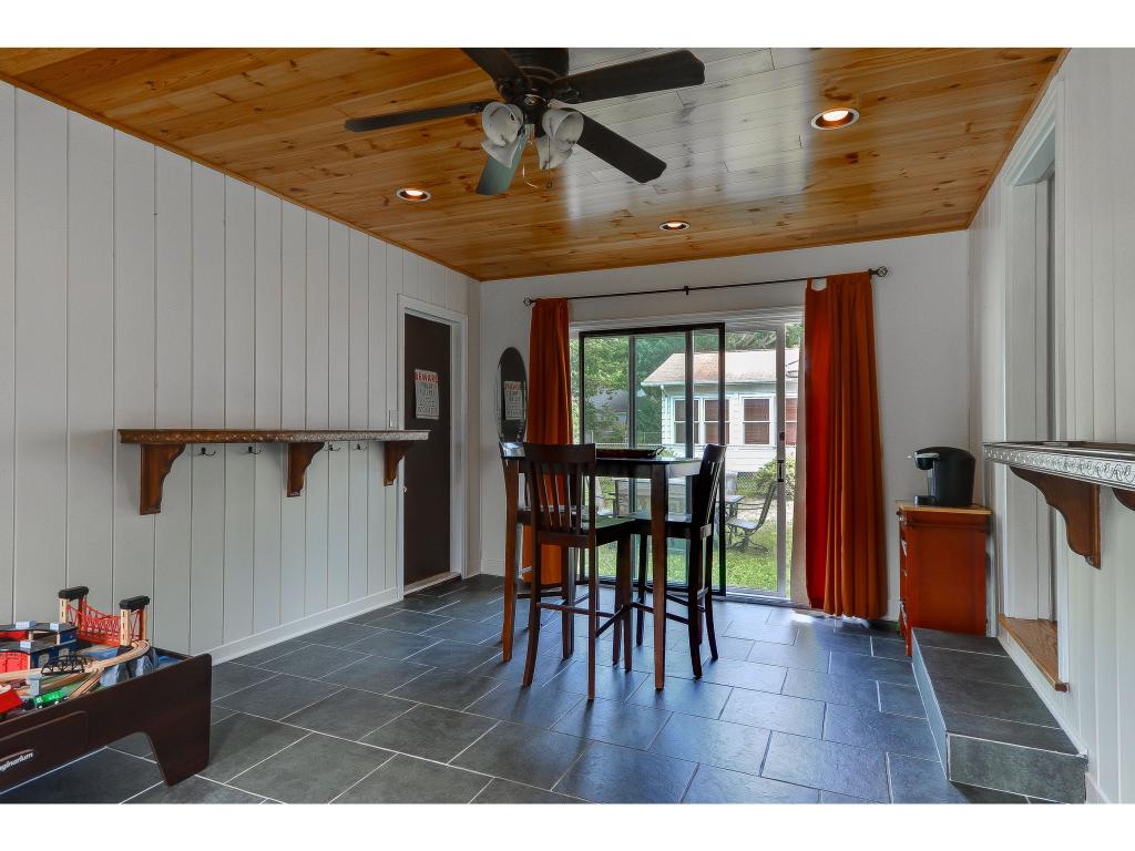 96 Shore Road Burlington, VT 05408 - Photo 10 of 35 Gallery Image 10