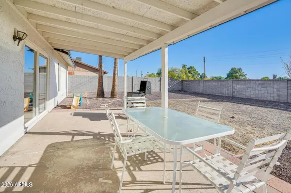 $2,500 | 9819 North 67th Drive, Peoria, AZ 85345