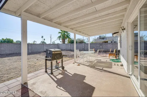 $2,500 | 9819 North 67th Drive, Peoria, AZ 85345
