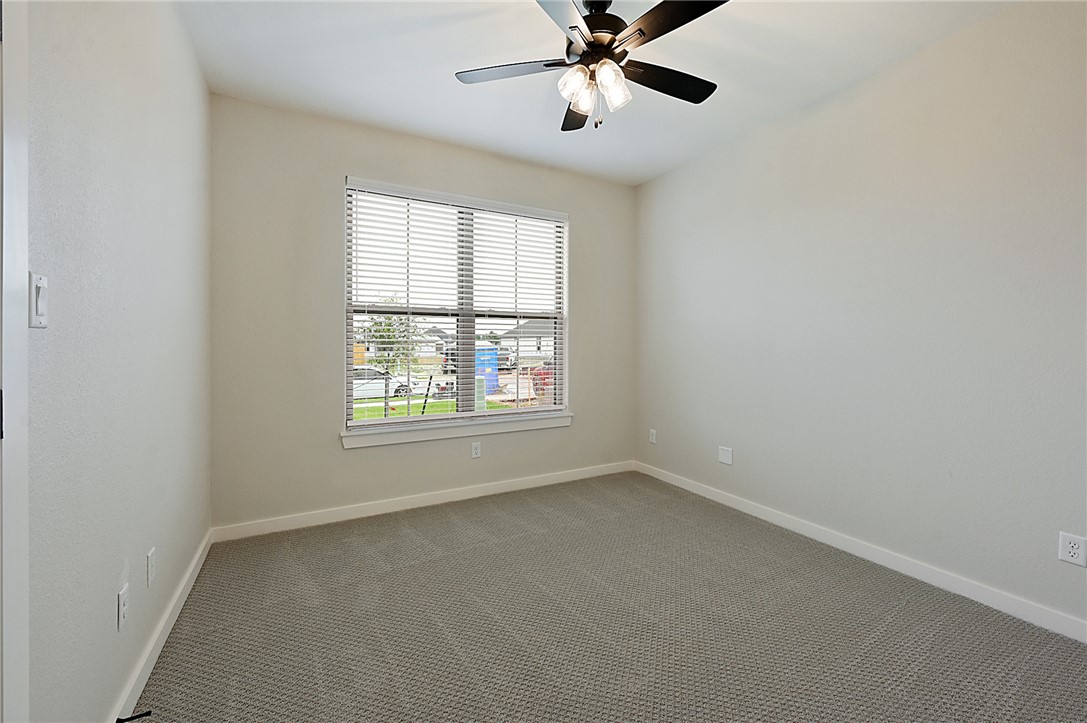 2805 CAPTAIN Court Bryan, TX 77808 - Photo 18 of 39
