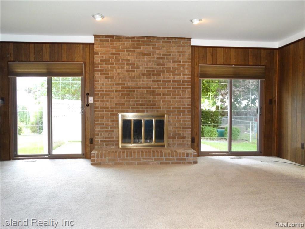 21634 Hall Road Trenton, MI 48183 - Photo 12 of 32 DSC02876.JPG