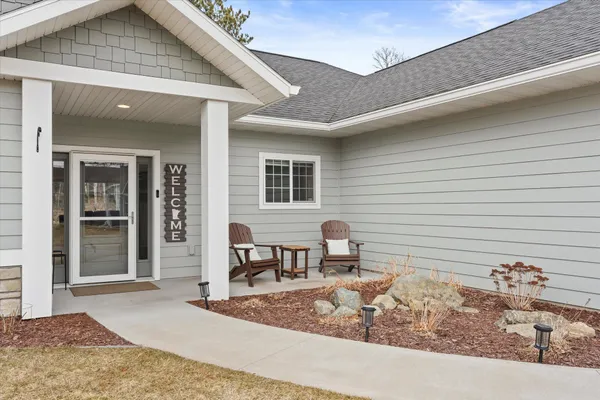 $685,000 | 11340 Legacy Drive, Brainerd, MN 56401