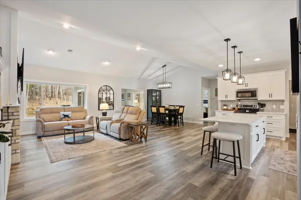 $685,000 | 11340 Legacy Drive, Brainerd, MN 56401