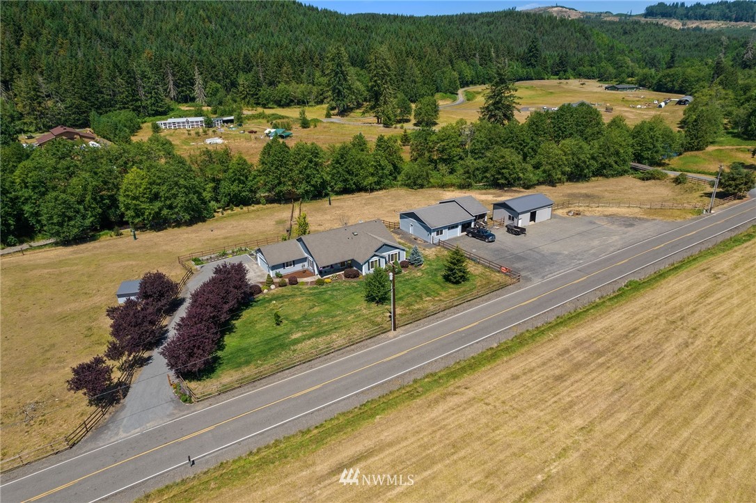 1731 North Fork Road Chehalis, WA 98532 - Photo 4 of 39