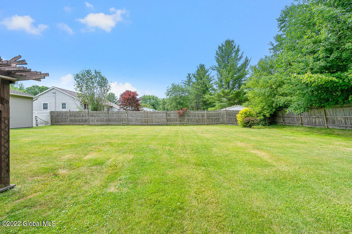 210 South Westcott Road Schenectady, NY 12306 - Photo 7 of 60 210 South Westcott Road Rotterdam NY 010