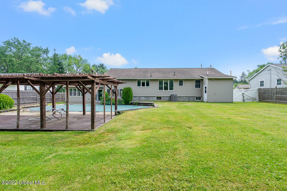 210 South Westcott Road Schenectady, NY 12306 - Photo 9 of 60 210 South Westcott Road Rotterdam NY 012