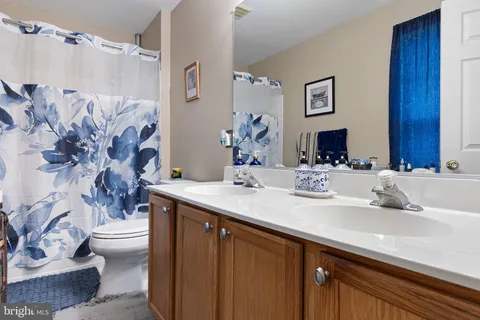 $459,900 | 11 Buttonwood Court, Newark, DE 19702