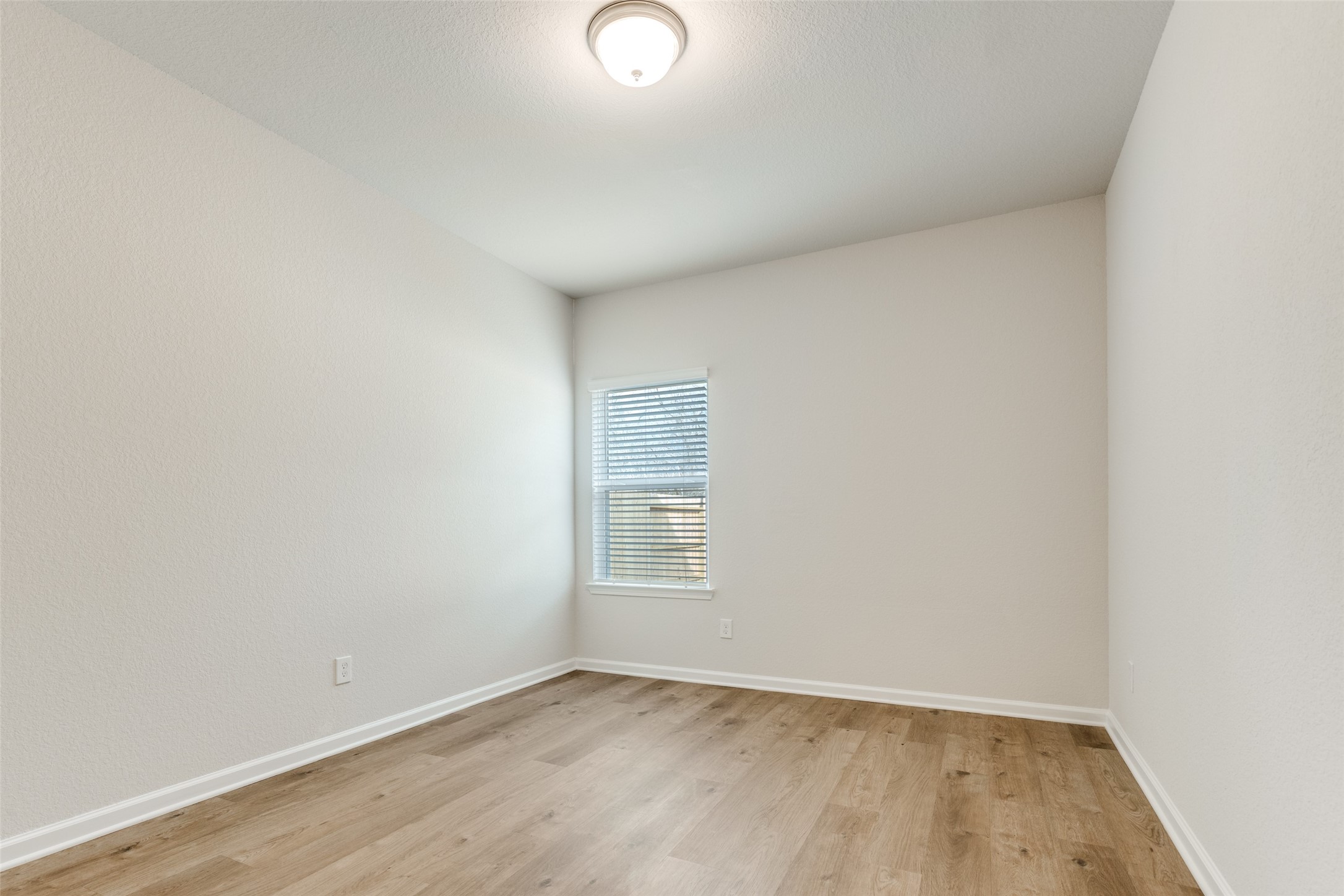 8323 Red Shiner Way Fulshear, TX 77441 - Photo 14 of 19