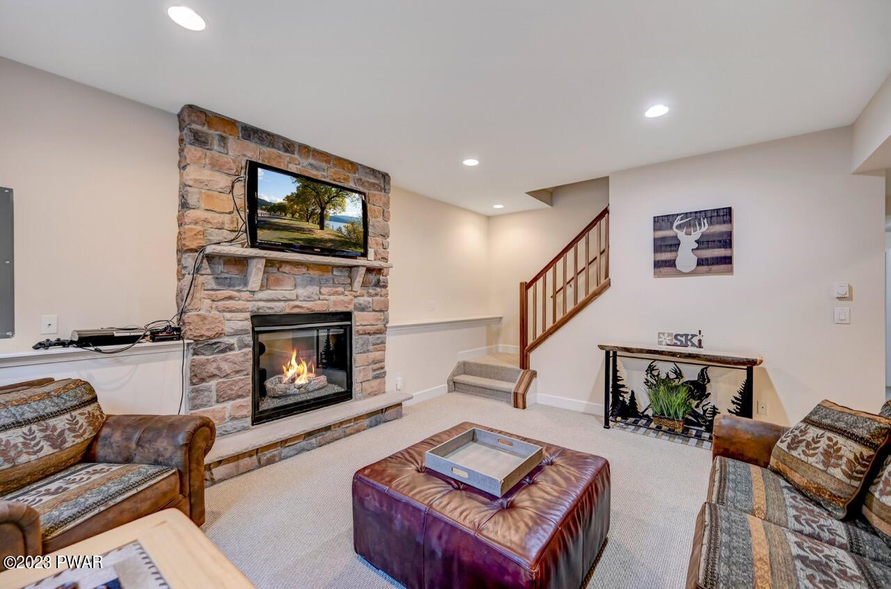 125 Laurel Road Lackawaxen, PA 18435 - Photo 50 of 87 125 Laurel Rd 56 Large
