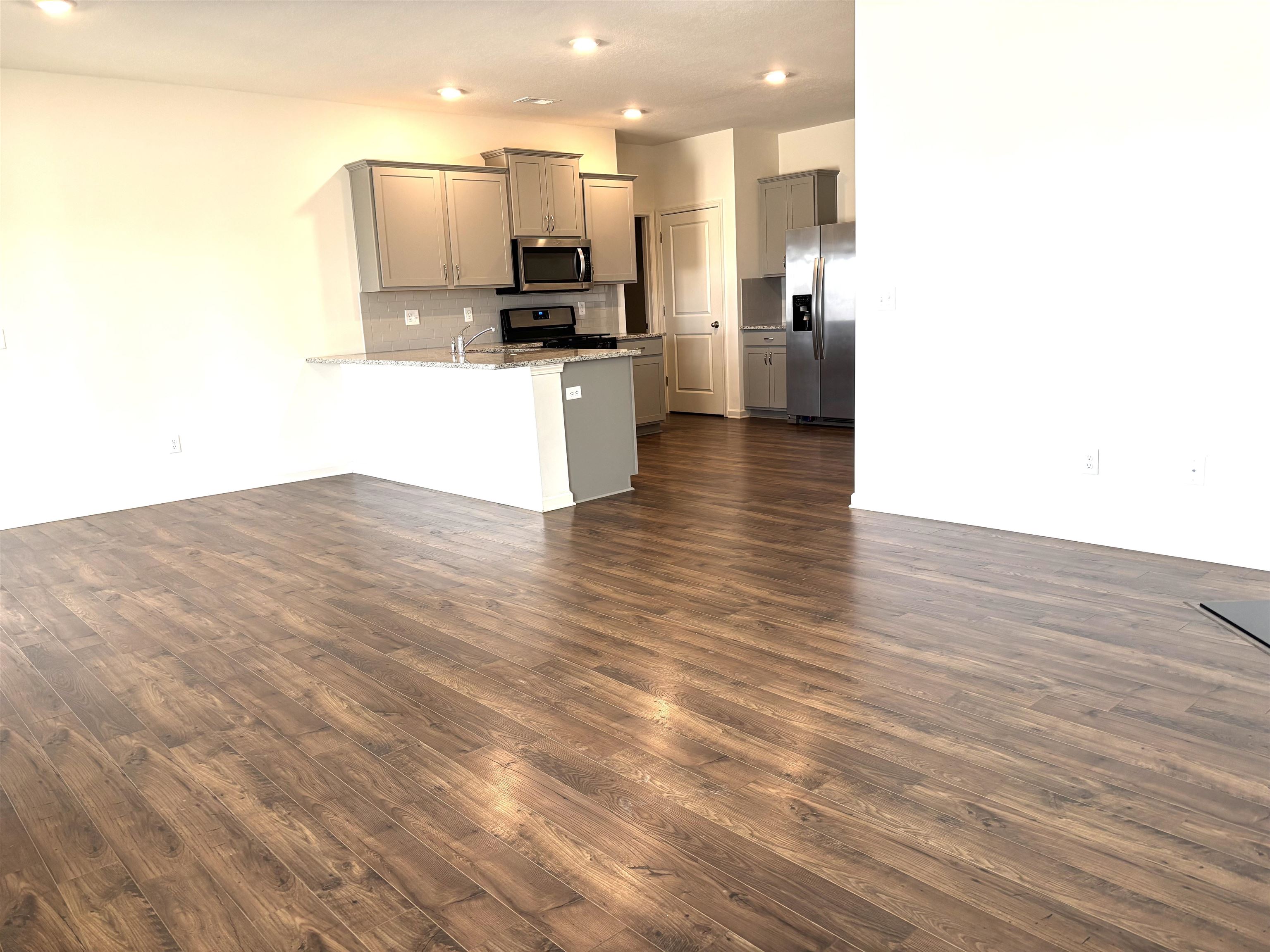 5150 Shellback Drive Millington, TN 38053 - Photo 4 of 24