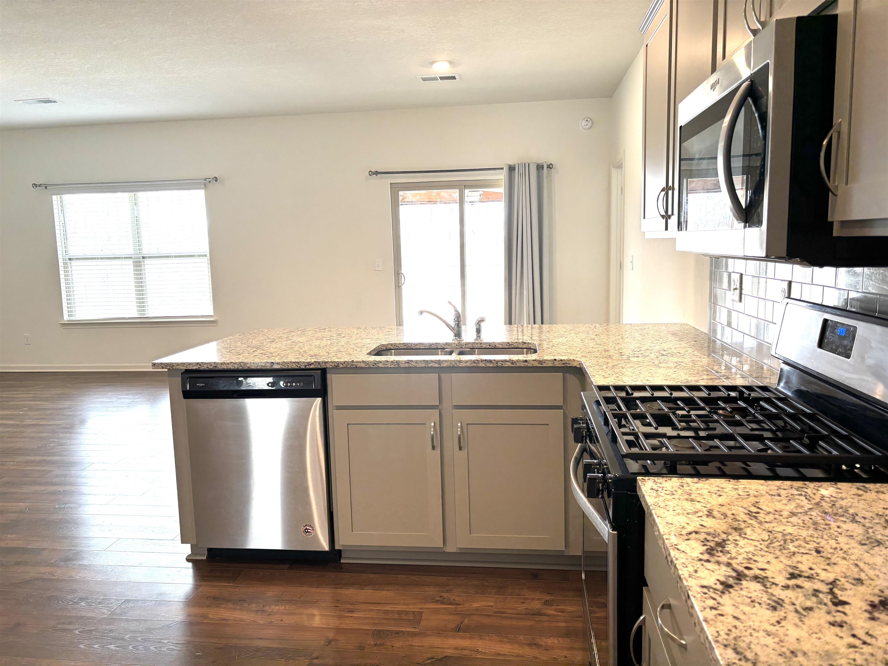 5150 Shellback Drive Millington, TN 38053 - Photo 8 of 24