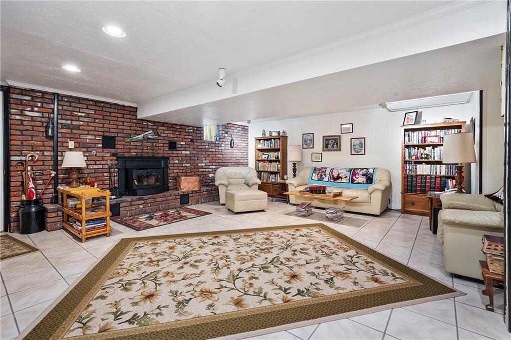 800 Sharps Hill Road Pittsburgh, PA 15215 - Photo 11 of 22 Gallery Image 11