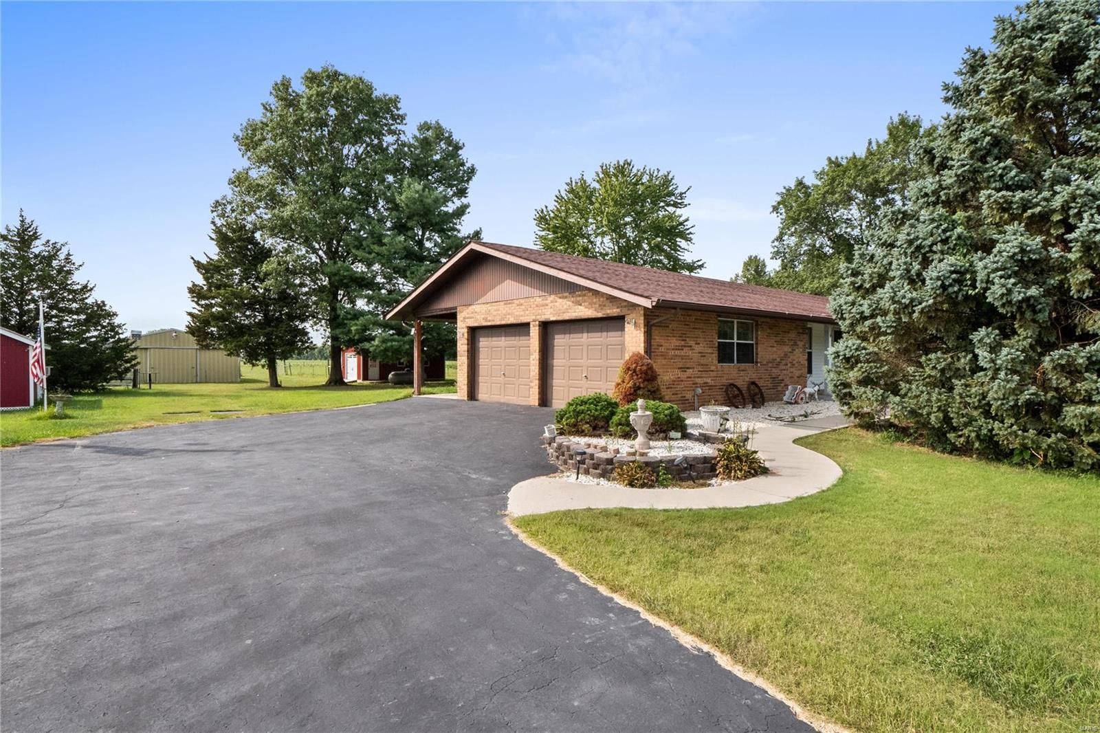 535 Walnut Road St. Jacob, IL 62281 - Photo 30 of 48
