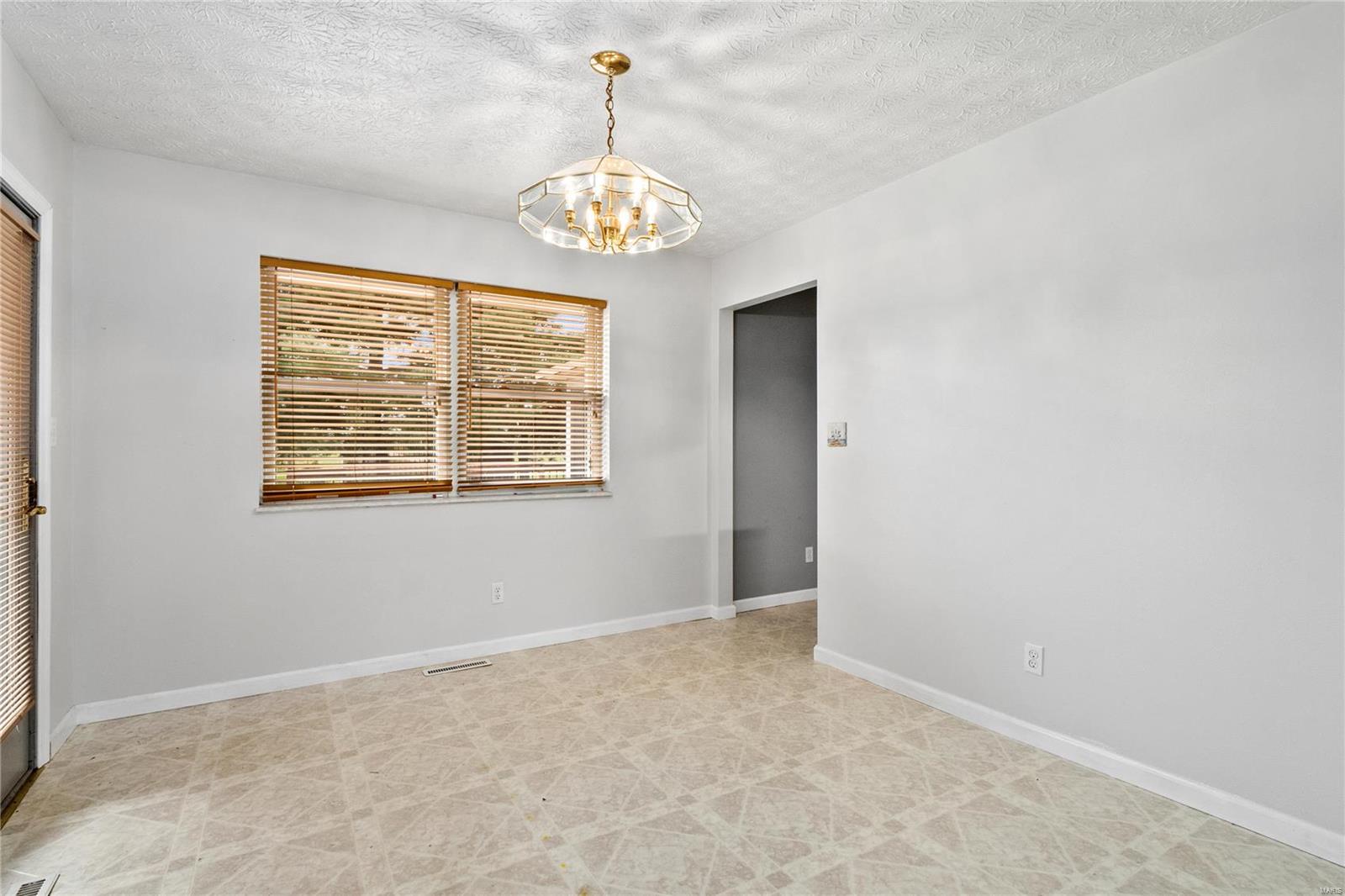 535 Walnut Road St. Jacob, IL 62281 - Photo 9 of 48
