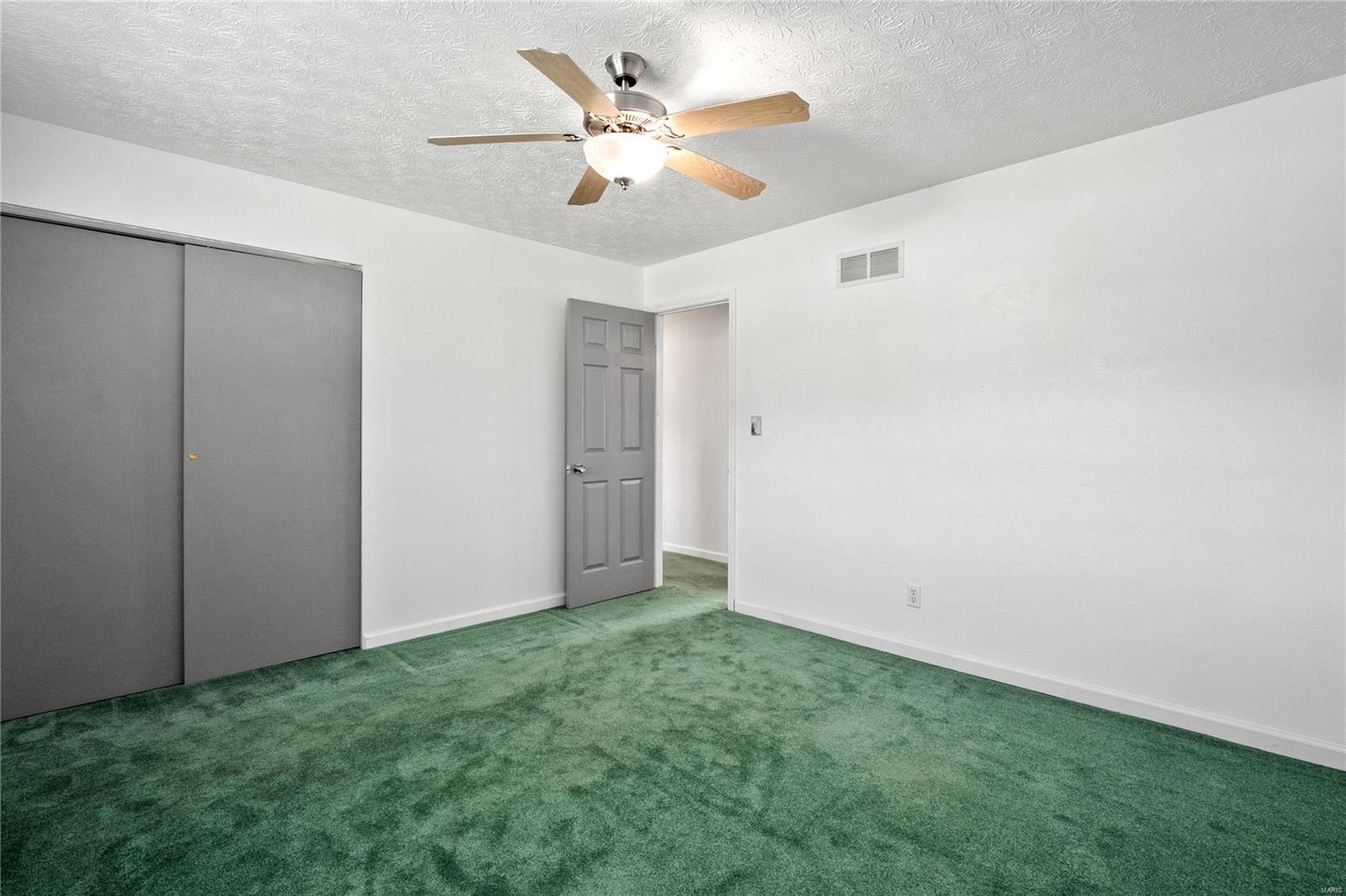 535 Walnut Road St. Jacob, IL 62281 - Photo 10 of 48