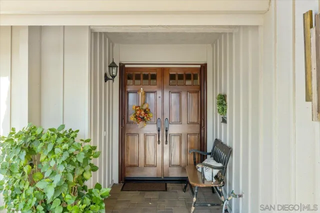$965,000 | 17523 Plaza Marlena, San Diego, CA 92128