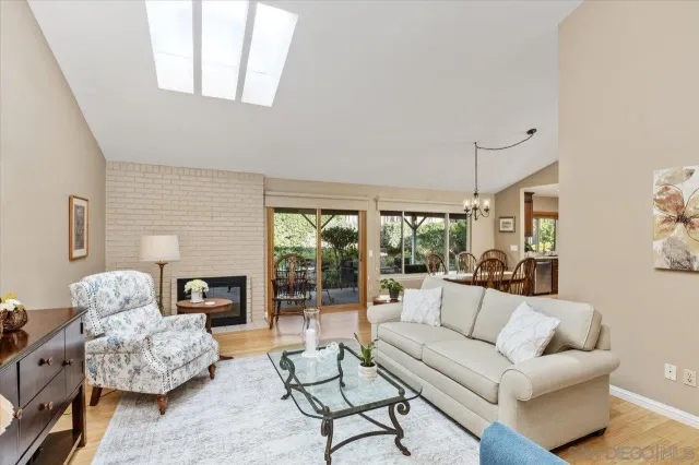 $965,000 | 17523 Plaza Marlena, San Diego, CA 92128